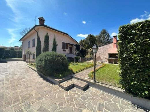 Villa in Ferrara, Provincia di Ferrara