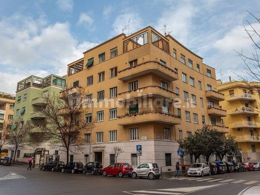 Piso / Apartamento en Roma, Lazio