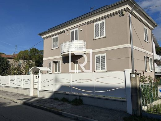 Villa en Forlì, Forli Cesena