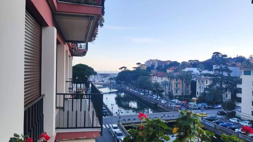 Appartamento a Rapallo, Genova