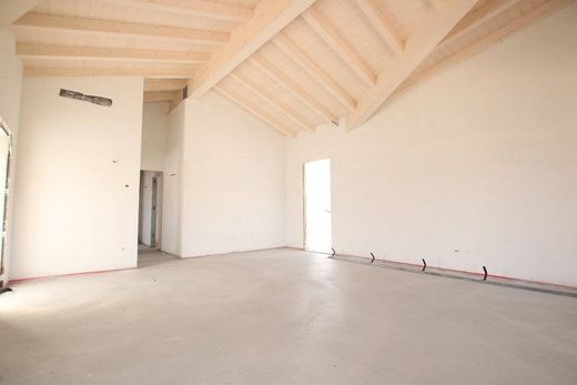 Terraced house in Longare, Provincia di Vicenza