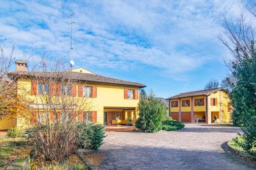 Villa in Bologna, Emilia-Romagna