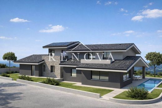 Villa in Valeggio sul Mincio, Provincia di Verona