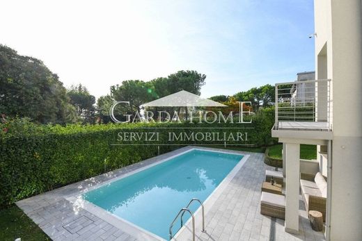 Villa in Desenzano del Garda, Provincia di Brescia