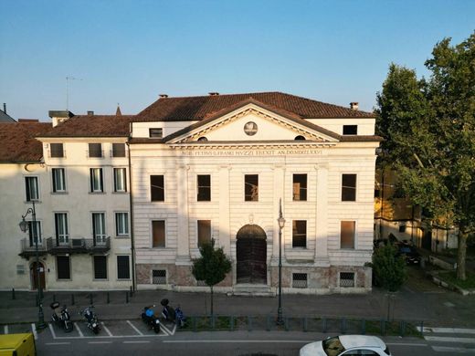 Apartment in Vicenza, Provincia di Vicenza