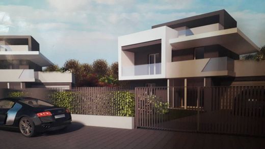 Βίλα σε Settimo Milanese, Città metropolitana di Milano