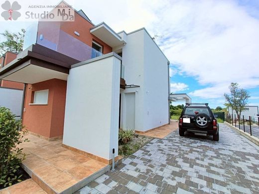 Luxury home in Mogliano Veneto, Provincia di Treviso