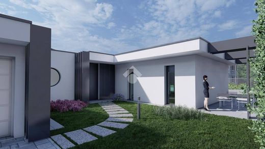 Βίλα σε Arcisate, Provincia di Varese