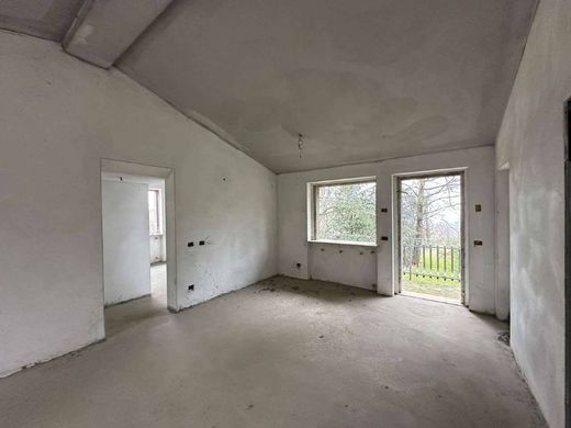 Villa in Castell'Arquato, Provincia di Piacenza