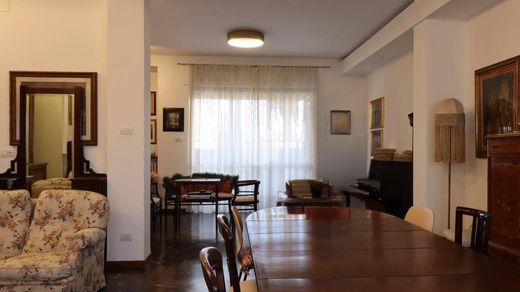 Apartment / Etagenwohnung in Pescara, Provincia di Pescara