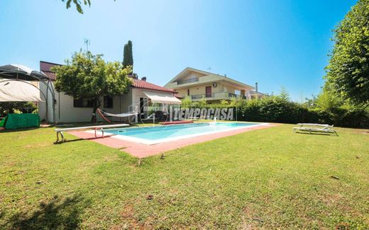 Πολυτελή κατοικία σε Coriano, Provincia di Rimini