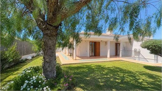 Villa in Quartu Sant'Elena, Provincia di Cagliari