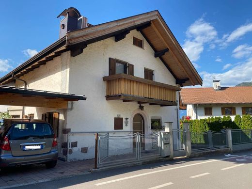 Villa en Terlano, Bolzano