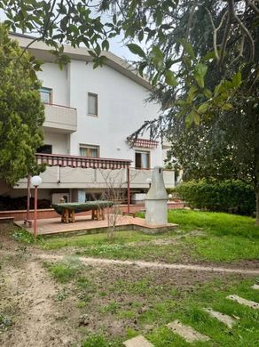 Villa in Matera, Provincia di Matera