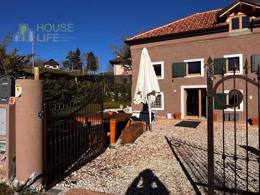 别墅  Roana, 维琴察省