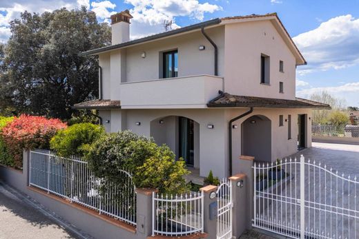 Villa a Pontedera, Pisa