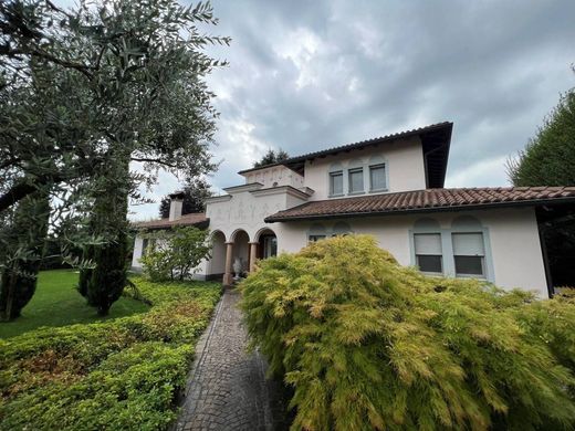 Villa Misano di Gera d'Adda, Bergamo ilçesinde