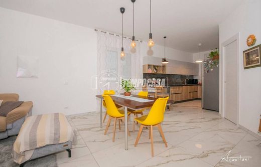 Πολυτελή κατοικία σε Rovigo, Provincia di Rovigo