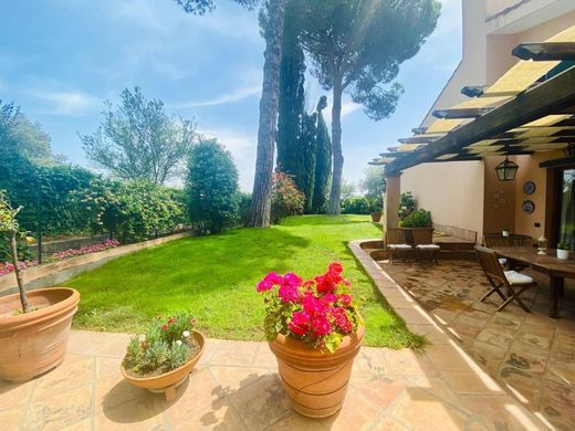 ﻓﻴﻼ ﻓﻲ روما, Lazio