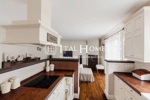 Appartamento a Milano, Lombardia