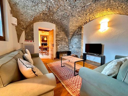 Appartamento a Cesana Torinese, Provincia di Torino