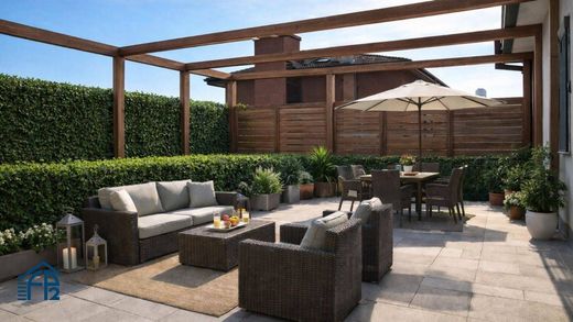 Apartamento - Sesto San Giovanni, Milão