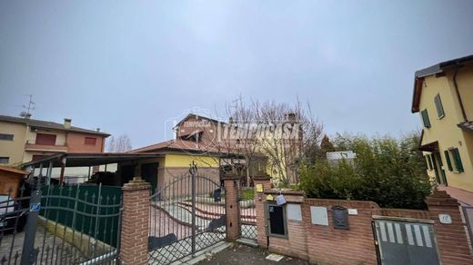 Maison de luxe à San Giovanni in Persiceto, Bologne