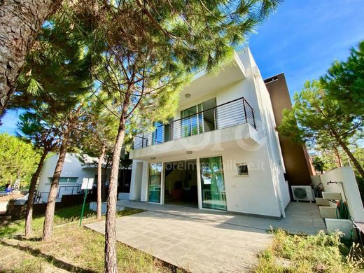 Villa in Lignano, Udine