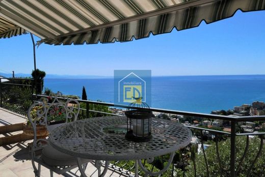 Villa a Albissola Marina, Savona