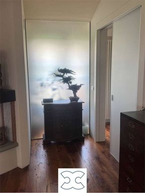 Penthouse in Solbiate Olona, Provincia di Varese