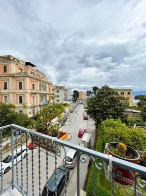 Apartamento - Nápoles, Campania