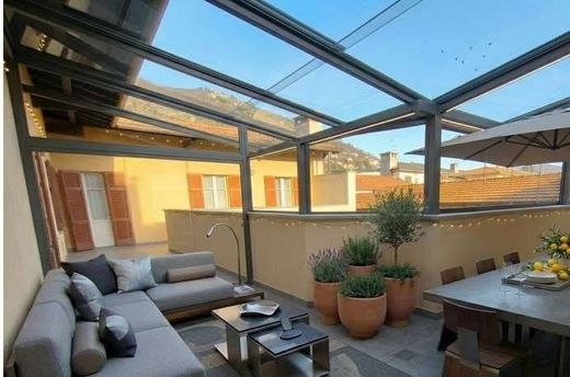 Appartamento a Como, Lombardia