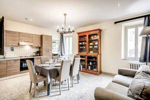 ﺷﻘﺔ ﻓﻲ روما, Lazio