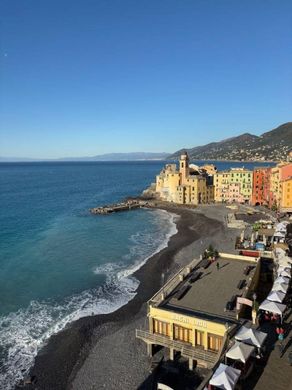 Apartment / Etagenwohnung in Camogli, Genua