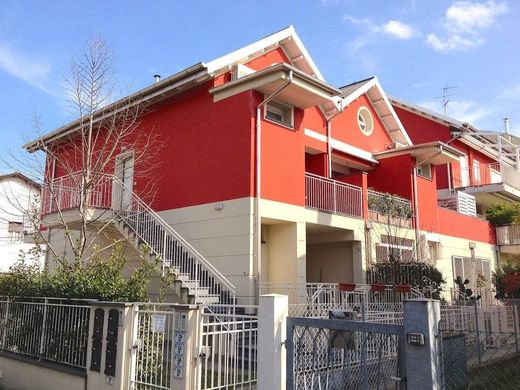 Daire Cervia, Ravenna ilçesinde