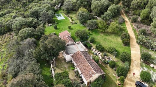 Εξοχική κατοικία σε Luogosanto, Provincia di Sassari