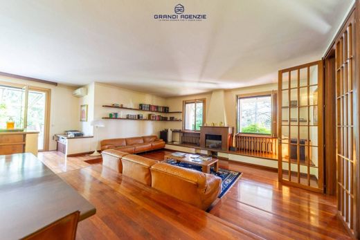 Villa - Lesignano de' Bagni, Provincia di Parma