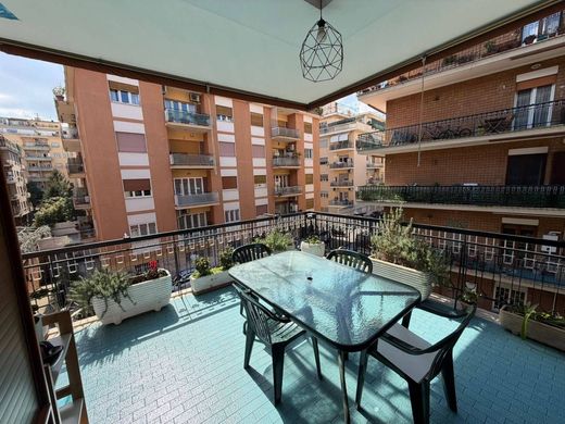 Apartament w Rzym, Lazio