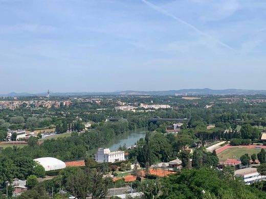 Apartment in Rome, Latium