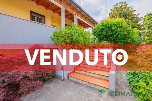 ﻓﻴﻼ ﻓﻲ Locate di Triulzi, Città metropolitana di Milano