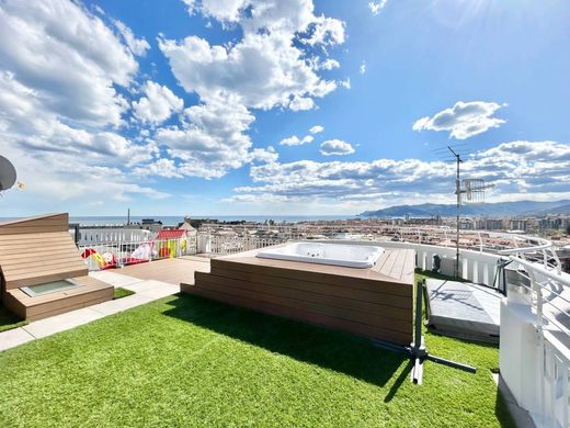 Attico a Savona, Liguria