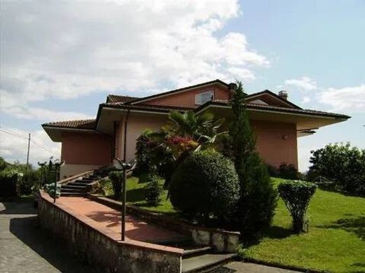 Villa - Villafranca in Lunigiana, Provincia di Massa-Carrara