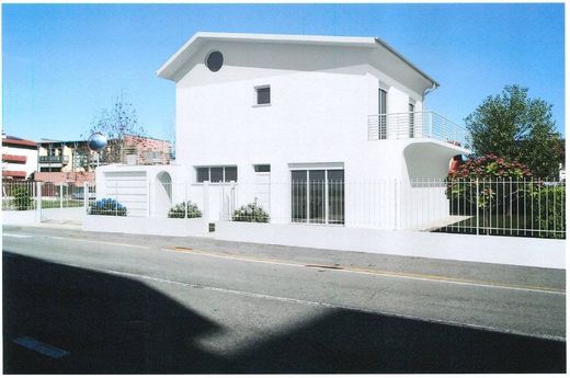 Villa in Rovellasca, Provincia di Como