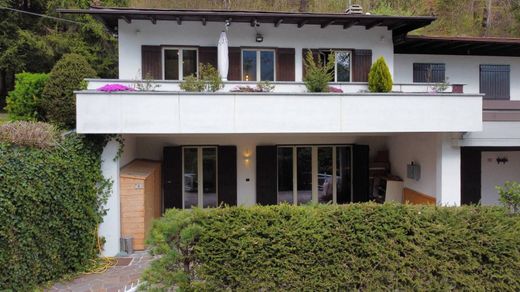 Reihenhaus in Carisolo, Trient
