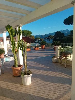 Cobertura - Massa, Provincia di Massa-Carrara