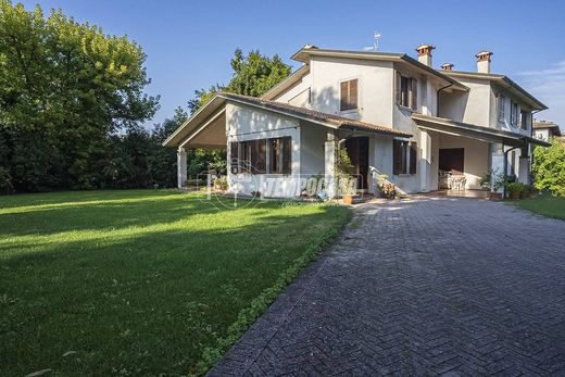 Montichiari, Provincia di Bresciaのヴィラ