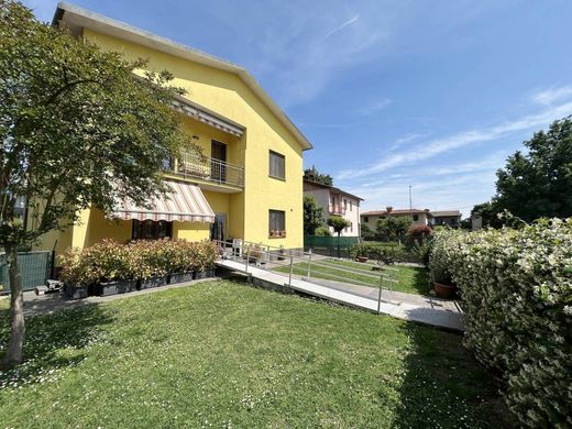 Вилла, Gorgonzola, Милан