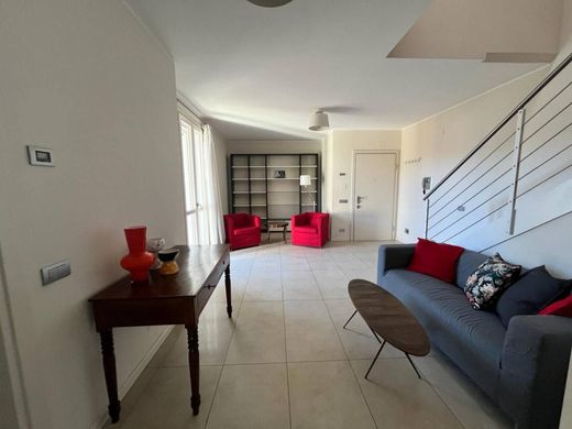 Penthouse in Sassuolo, Provincia di Modena