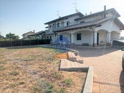 Villa in Cesena, Provincia di Forlì-Cesena