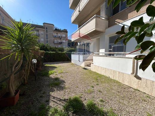 Luxe woning in Terracina, Provincia di Latina